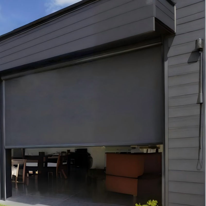 Roll-up tuulenpitävä verho