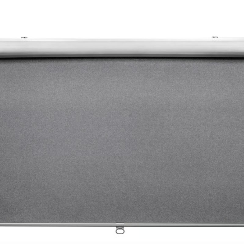 Juna-ikkunan rullaverhot